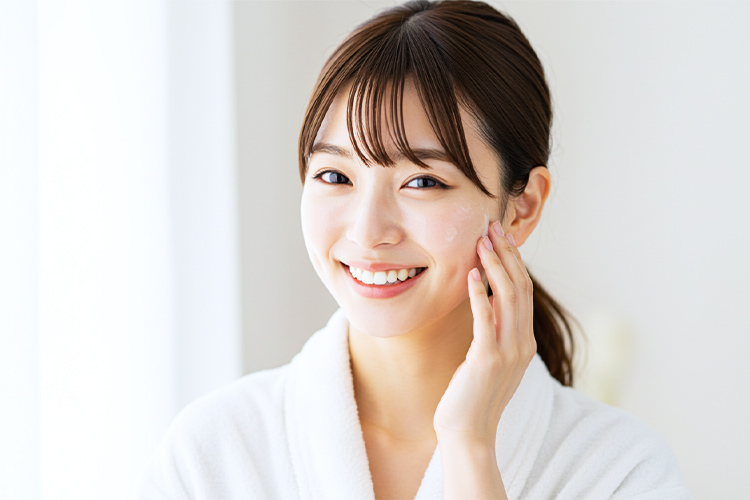笑顔の女性